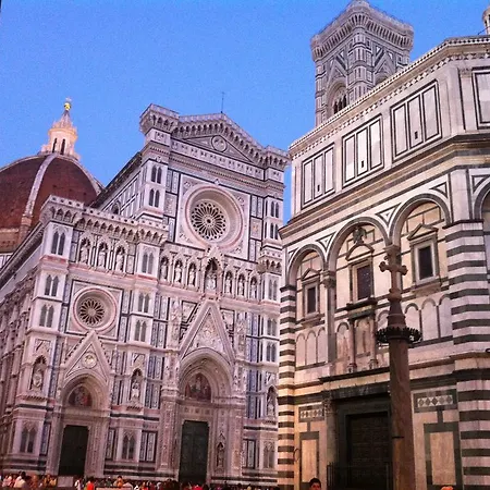 Torrigiani Flat * Florence